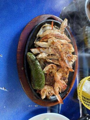 Mar y Tierra parillada