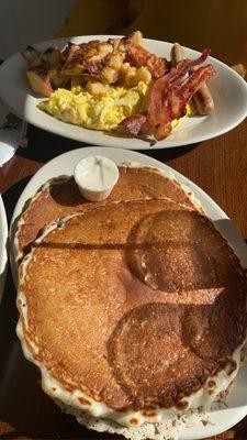 McKay's Breakfast and Lunch