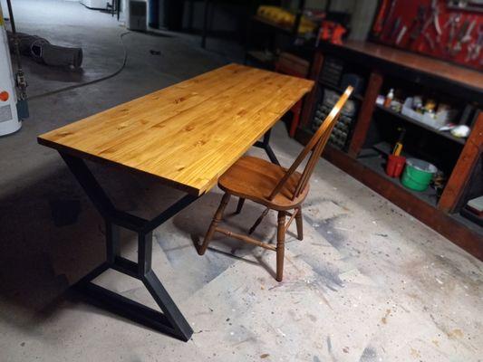 Diamond Custom Made Desks