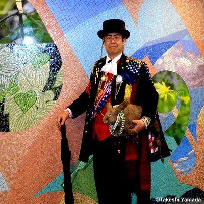 53rd Street subway station. Dr. Takeshi Yamada & Seara (Coney Island sea rabbit). The modern, rhythmic & colorful murals at the platform.