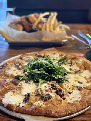 Jolly Pumpkin Pizzeria and Brewery