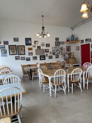 Dianne's Deli & Coffee Shop