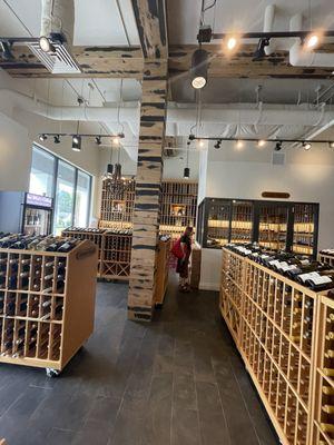 Bern's Fine Wines & Spirits
