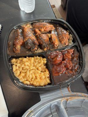 Smothered jerk chicken wings