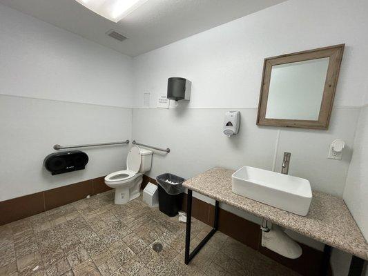 Pretty clean restroom