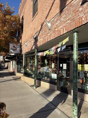 Blackbird Tea & Tales