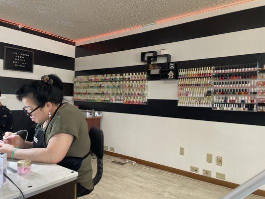 La Bella Nail Salon