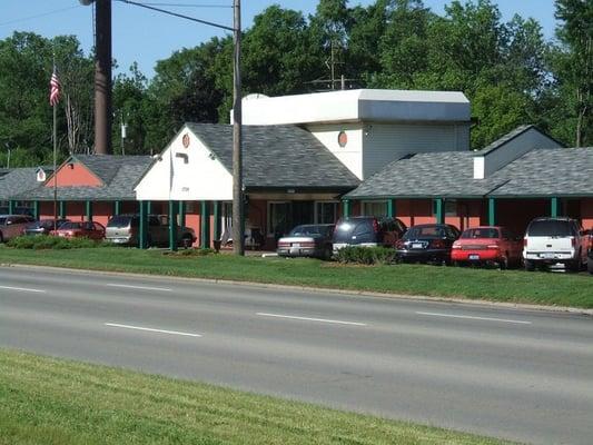 Victory Inn & Suites