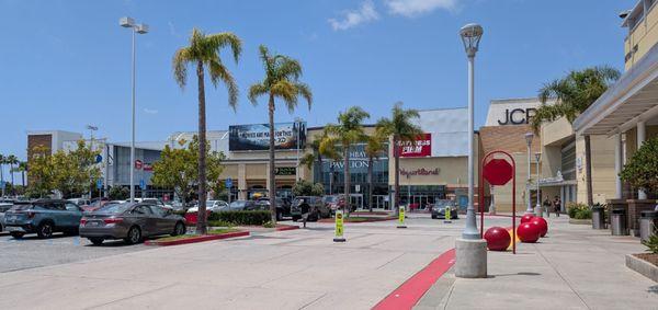 Southbay Pavilion At Carson
