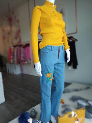 Never gonna get over how adorable this outfit is.