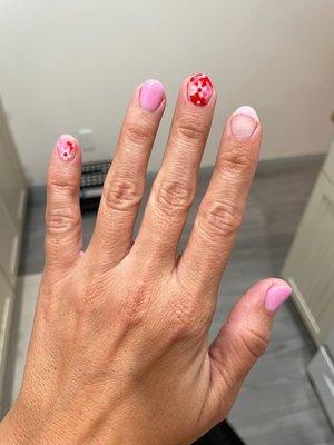 Dip manicure with design