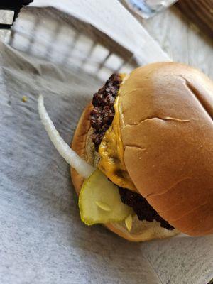 Jay's Midlake Bait.Tackle.Restaurant