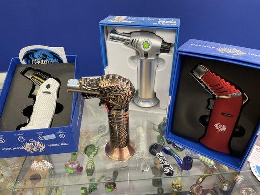 Royalty Smoke & Vape Shop