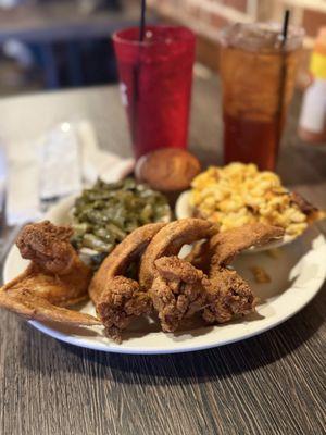 Kiki's Chicken and Waffles