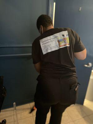 Exclusives Quality Cleaners