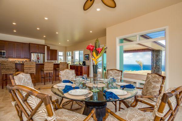 Dining Area looking back toward kitchen