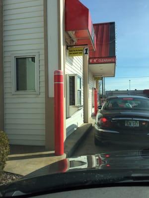 Lee's Famous Recipe Chicken