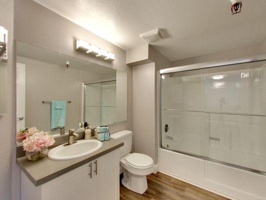 Coral Court Apartments