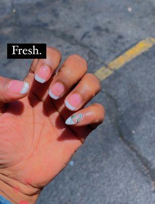 Q Nail Salon