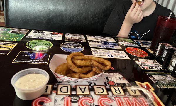 Missy's Arcade Restaurant