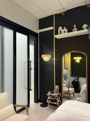 Interior view of Contour Spa Delray Beach