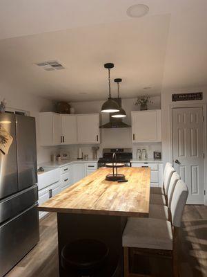 Bustedknucklez Construction Services