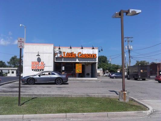 Little Caesars Pizza
