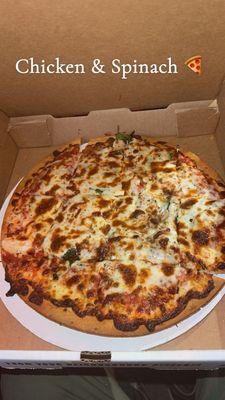 Chicken and Spinach pizza