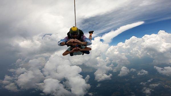 Making hearts while free falling!