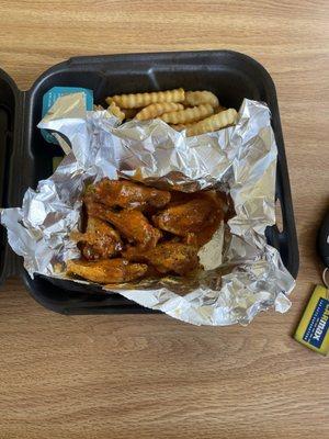 The lemon pepper 6 piece combo :)