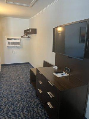 Crystal Point Inn Motel