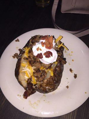 Baked potato w/ steak