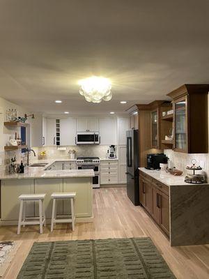 Leonardo's Marble & Granite