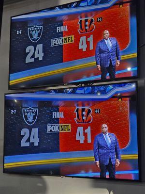 Shooters Sport Bar & Grill