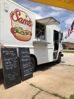 Sams Chicago Style Hot Dogs