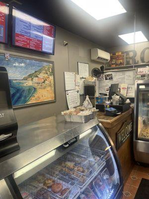 Rosas Trattoria Italian Deli Bakery