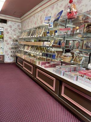 Anthony-Thomas Candy Shoppes