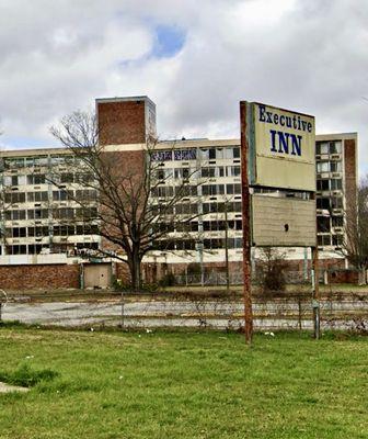 Executive Inn At Six Flags