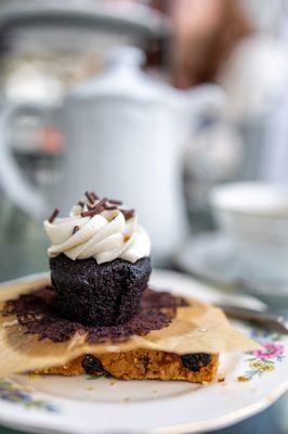 Muir's Tea Room & Gift Shop