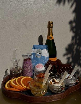 JennPaintt Nail Lounge