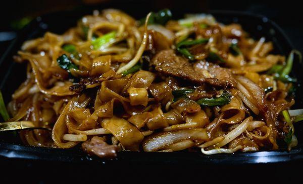 Chow Fun with Beef, reminds me of Pad See Ew. Yum.