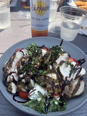 Burrata salad with chicken