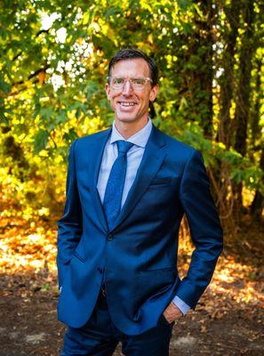 Lotus Dental Wellness- Holistic Dentistry & Ceramic Implants