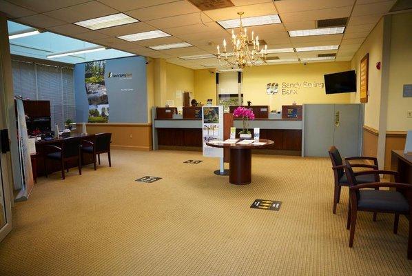 Sandy Springs Bank near you