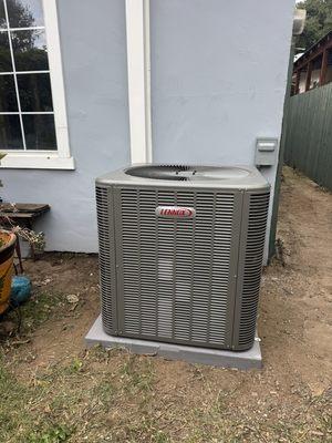 Lennox Heat pump condenser