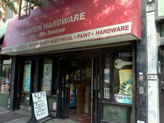 Garden Hardware and Supply