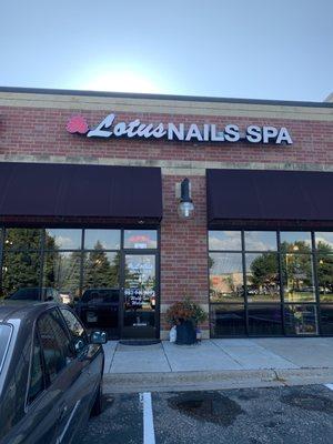 Lotus Nail Spa