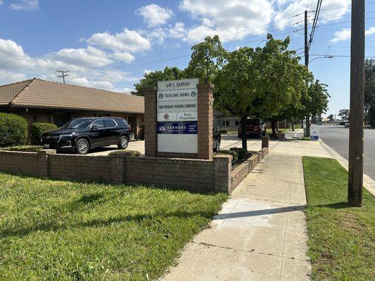 Exterior Farmers Signs