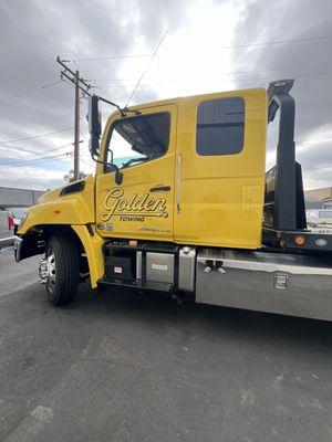 Sekas Design on side of Tow Truck
