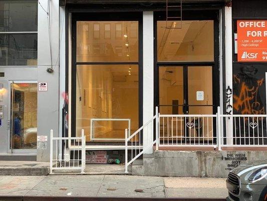 Re:live gallery in the heart of soho